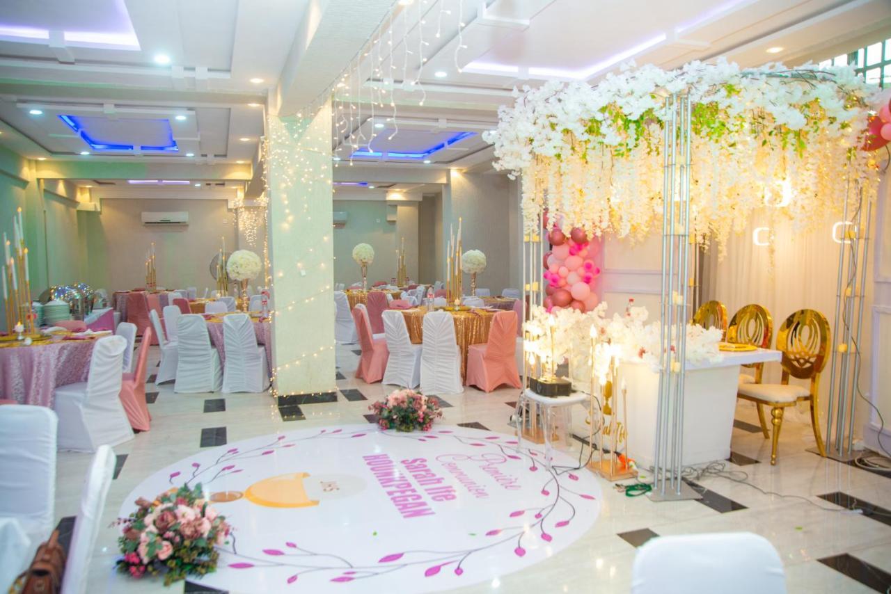 Hotel Mavilla קוטונו מראה חיצוני תמונה